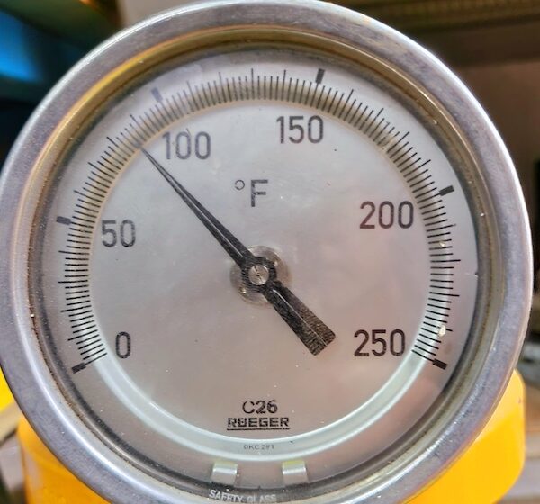 Pressure & Temperature Gauges - Gambar 7