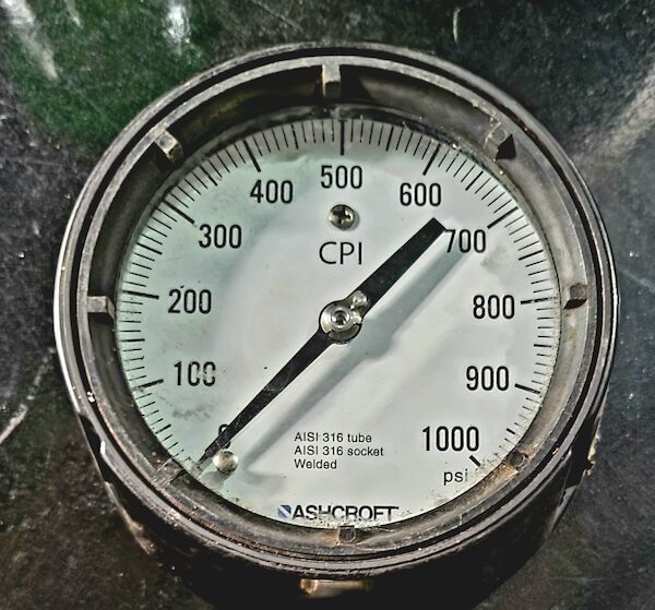 Pressure & Temperature Gauges - Gambar 4